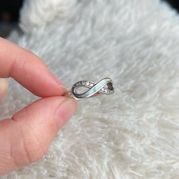 Opal Infinity Ring - Picture 4 of 7